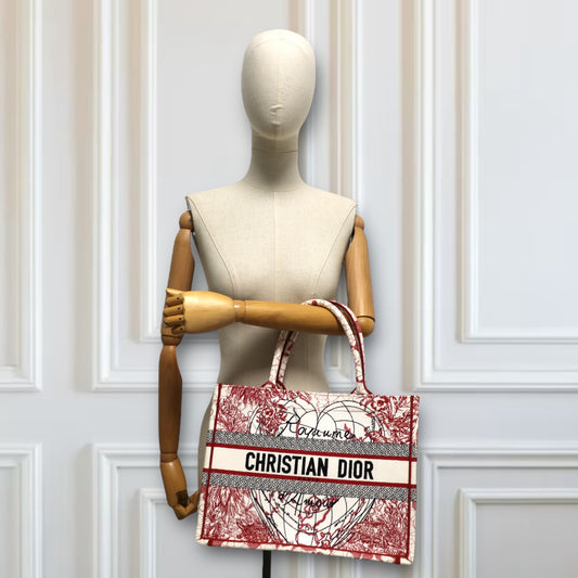 Dior Medium Book Tote Royaume d'Amour
