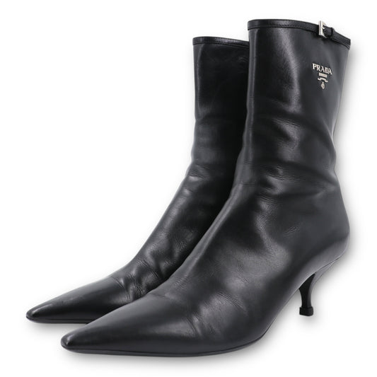 Prada Stiefeletten schwarz Gr. 38
