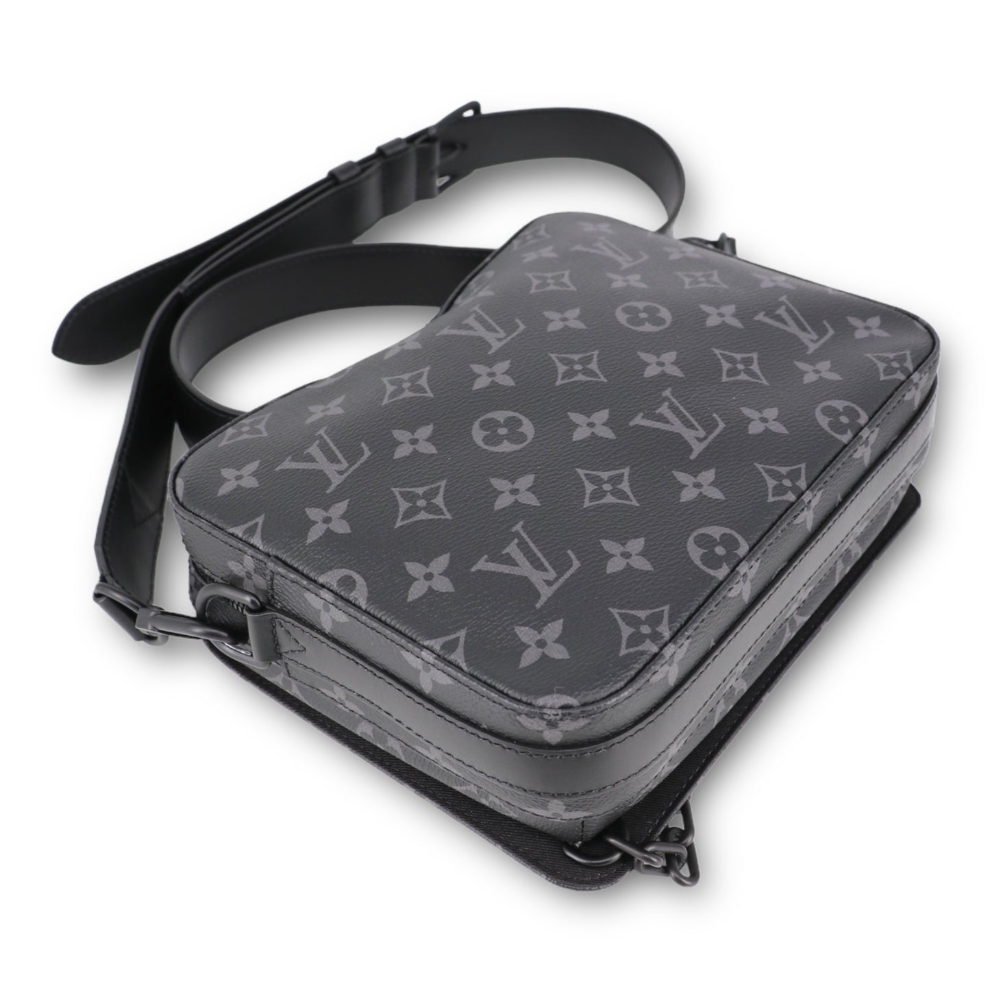 Louis Vuitton Steamer Messenger eclipse