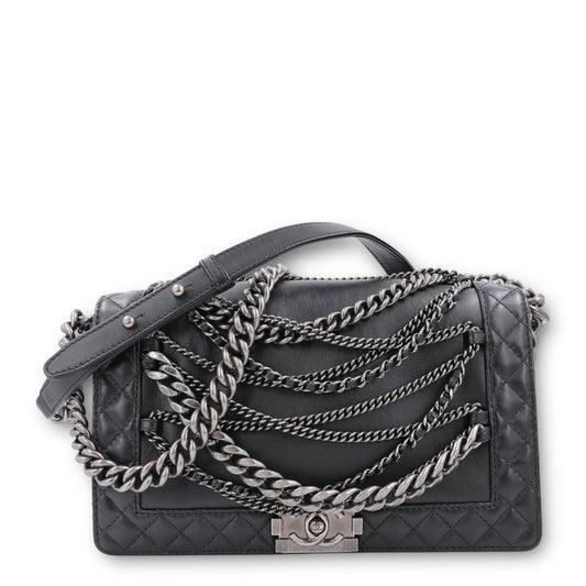 Chanel Boy enchained schwarz