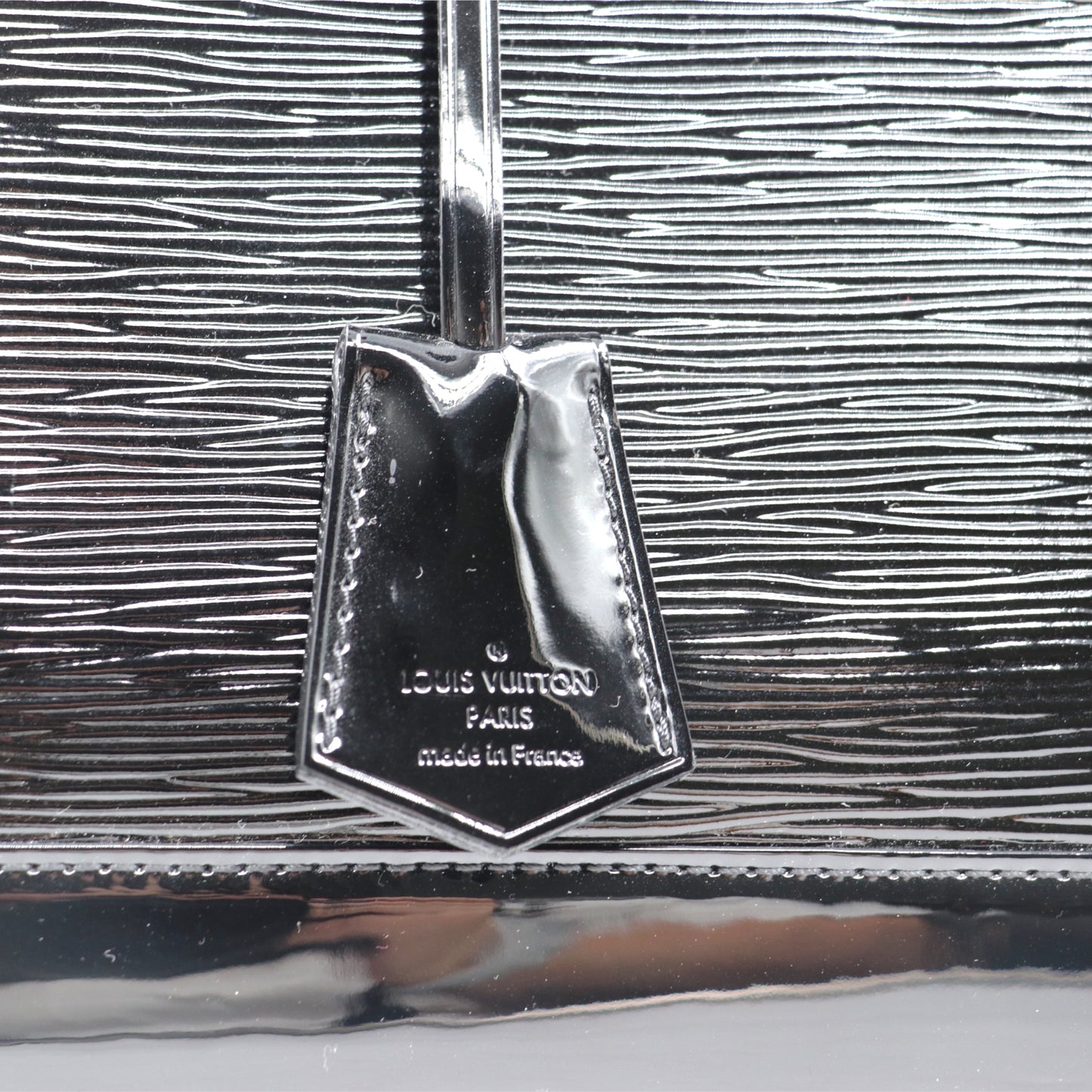 Louis Vuitton Alma GM Epi electrique