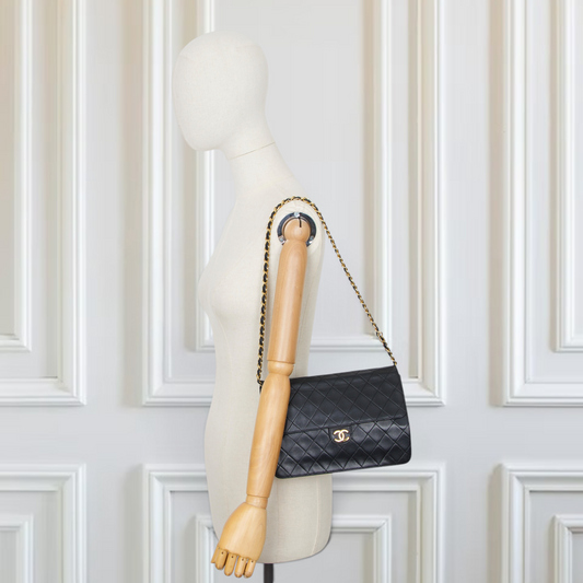 Chanel Matelassé Lammleder schwarz GHW