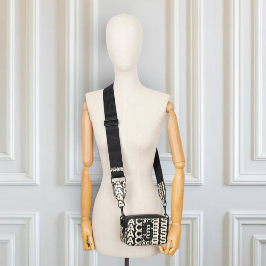 Marc Jacobs Snapshot monogram-lenticular