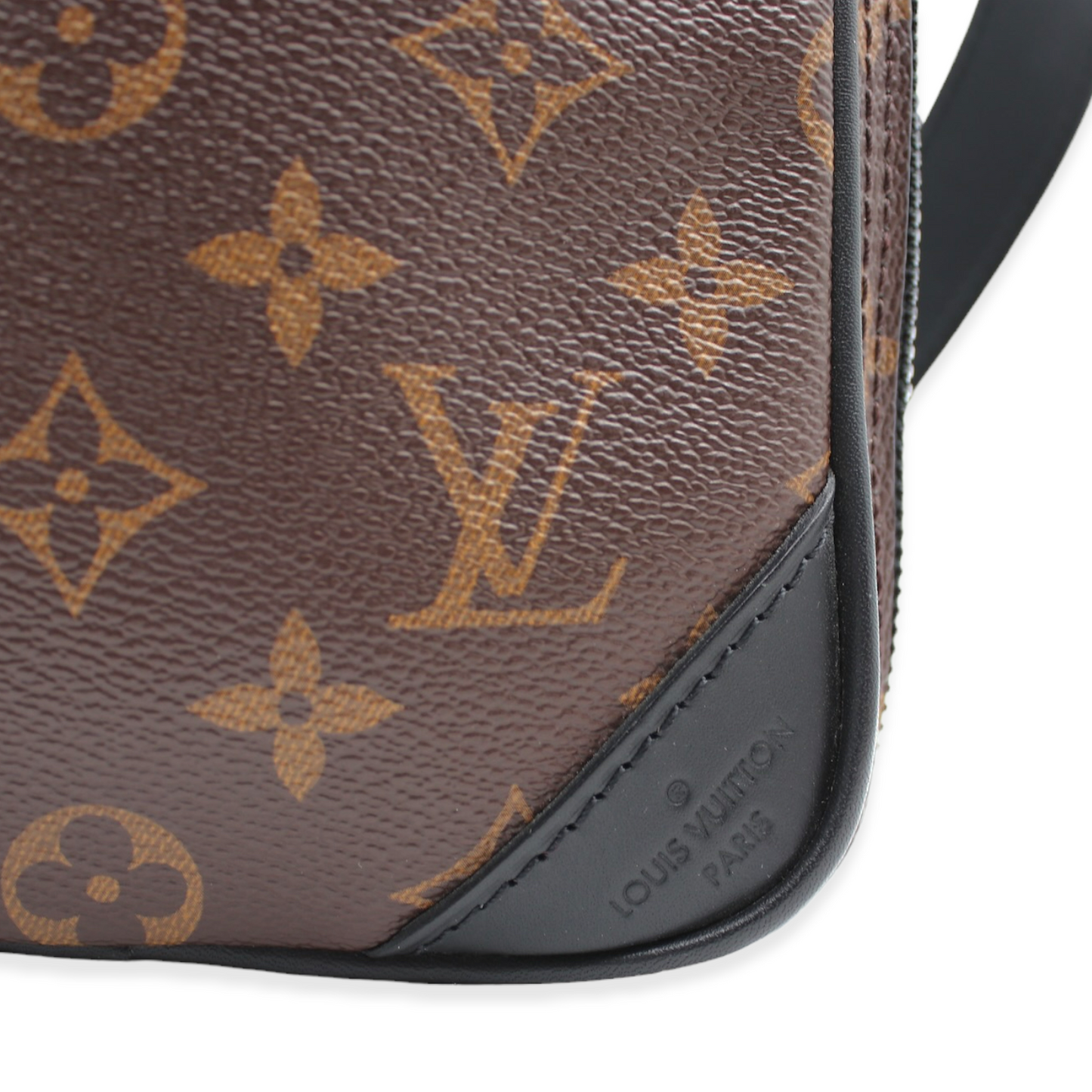Louis Vuitton Utility side bag Monogram