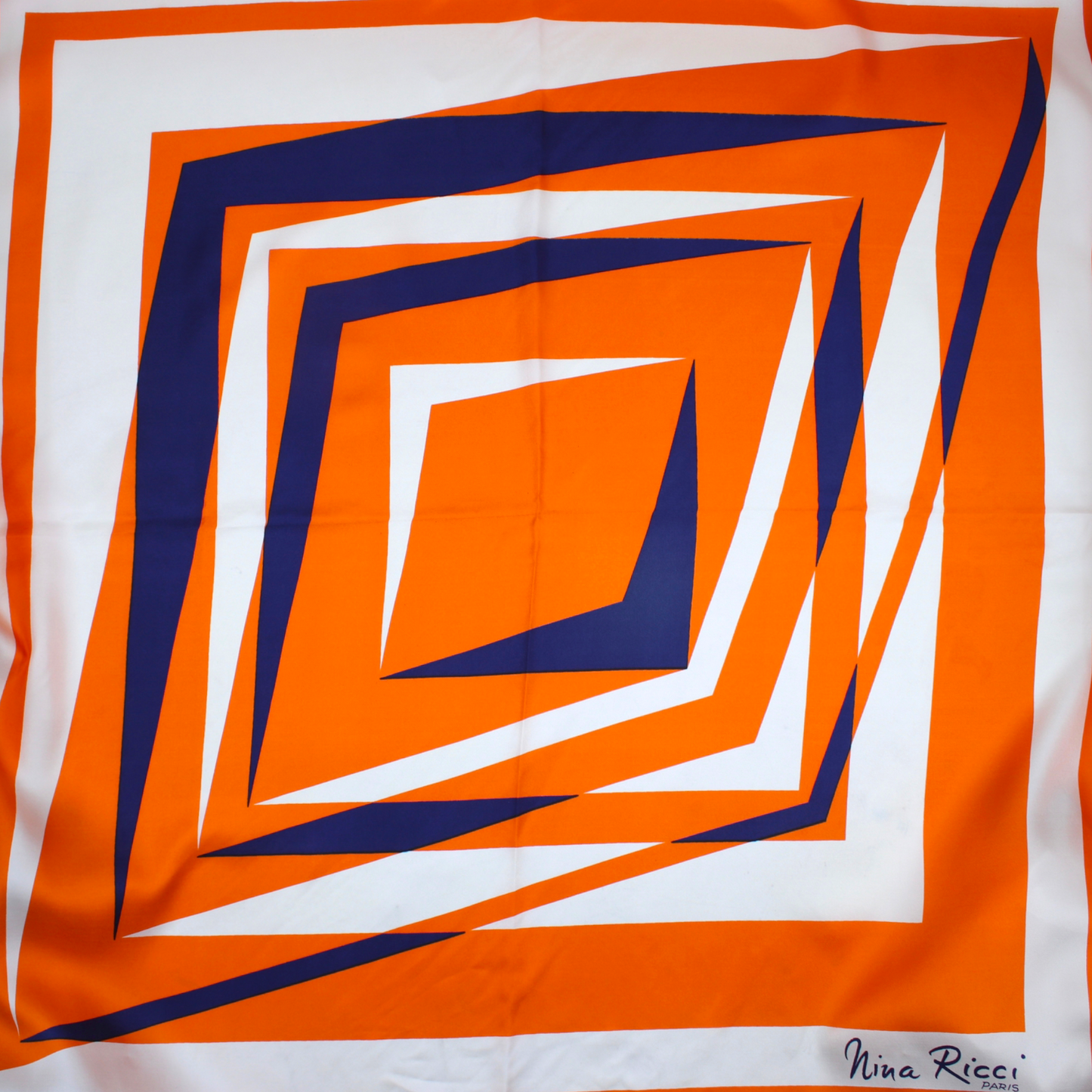 Nina Ricci Seidentuch orange