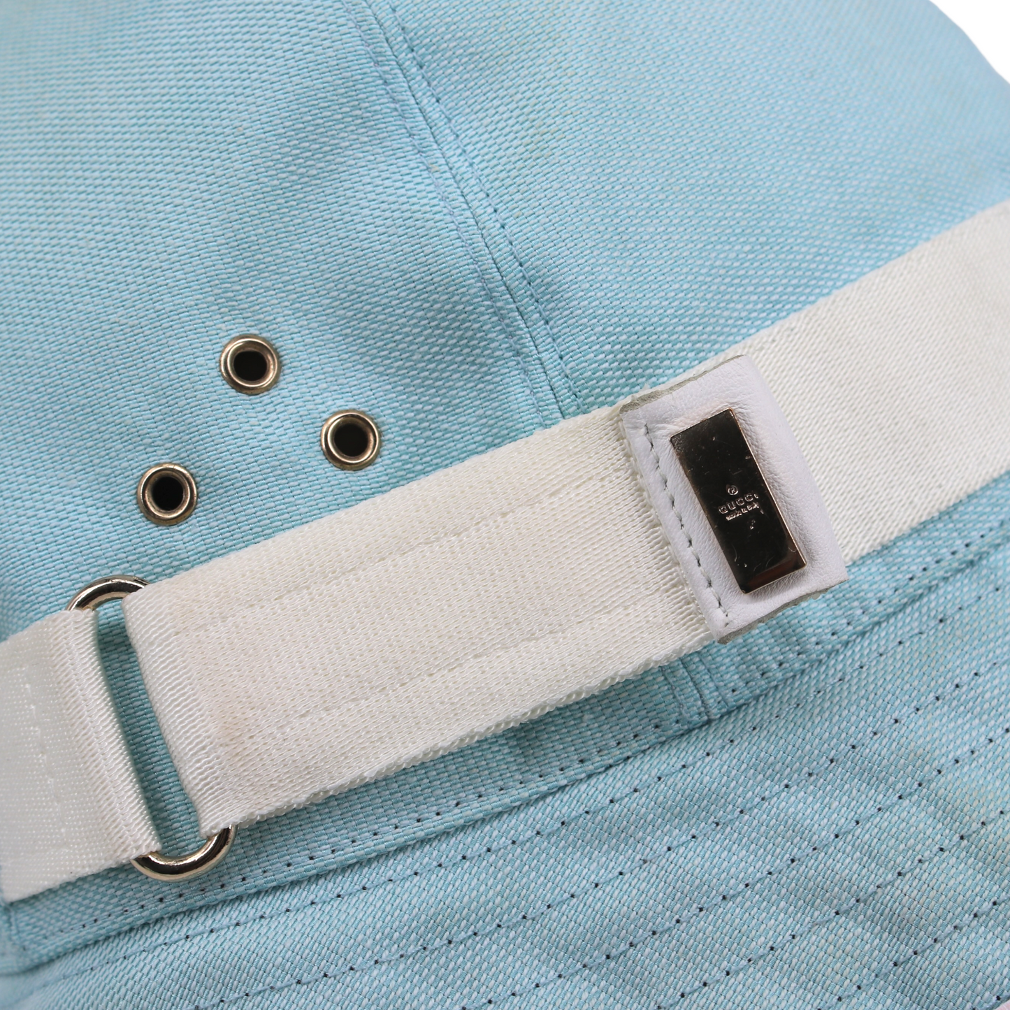 Gucci Bob blau