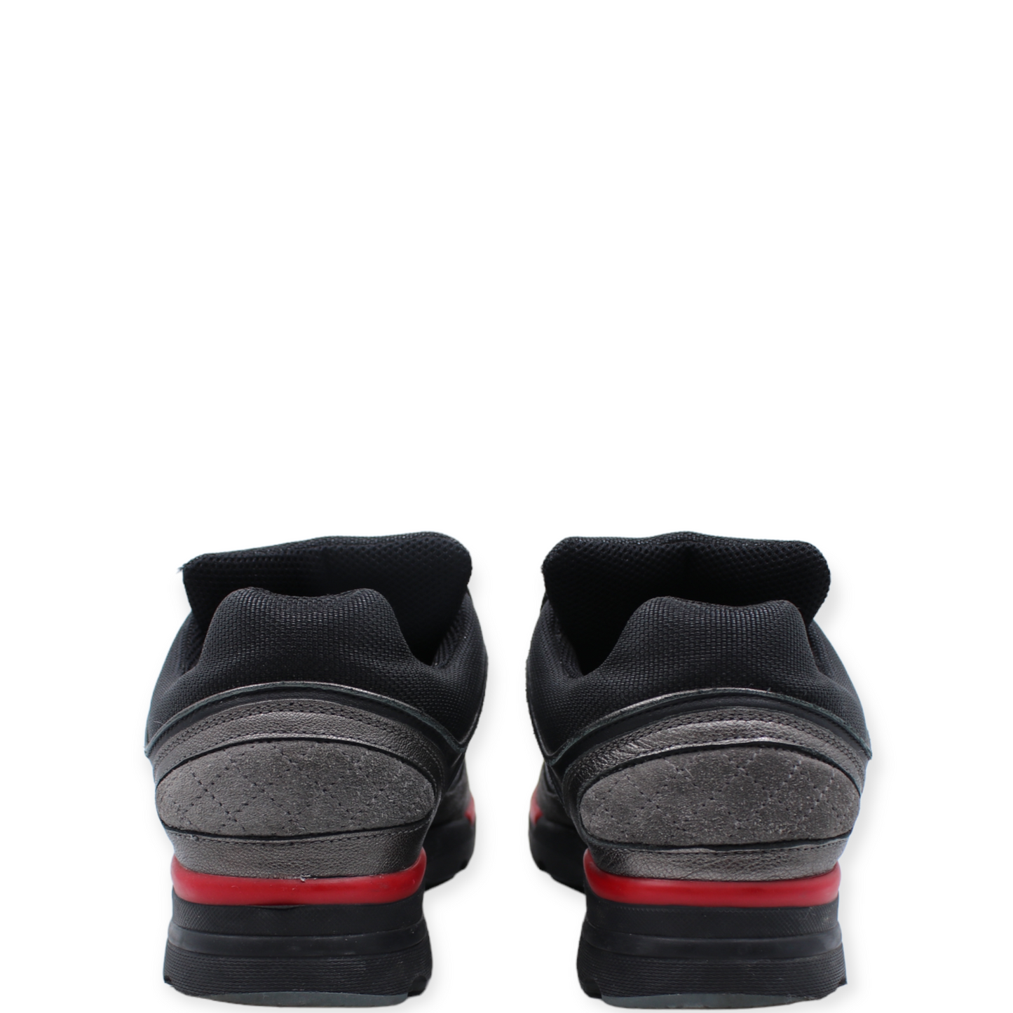 Chanel Sneaker grau