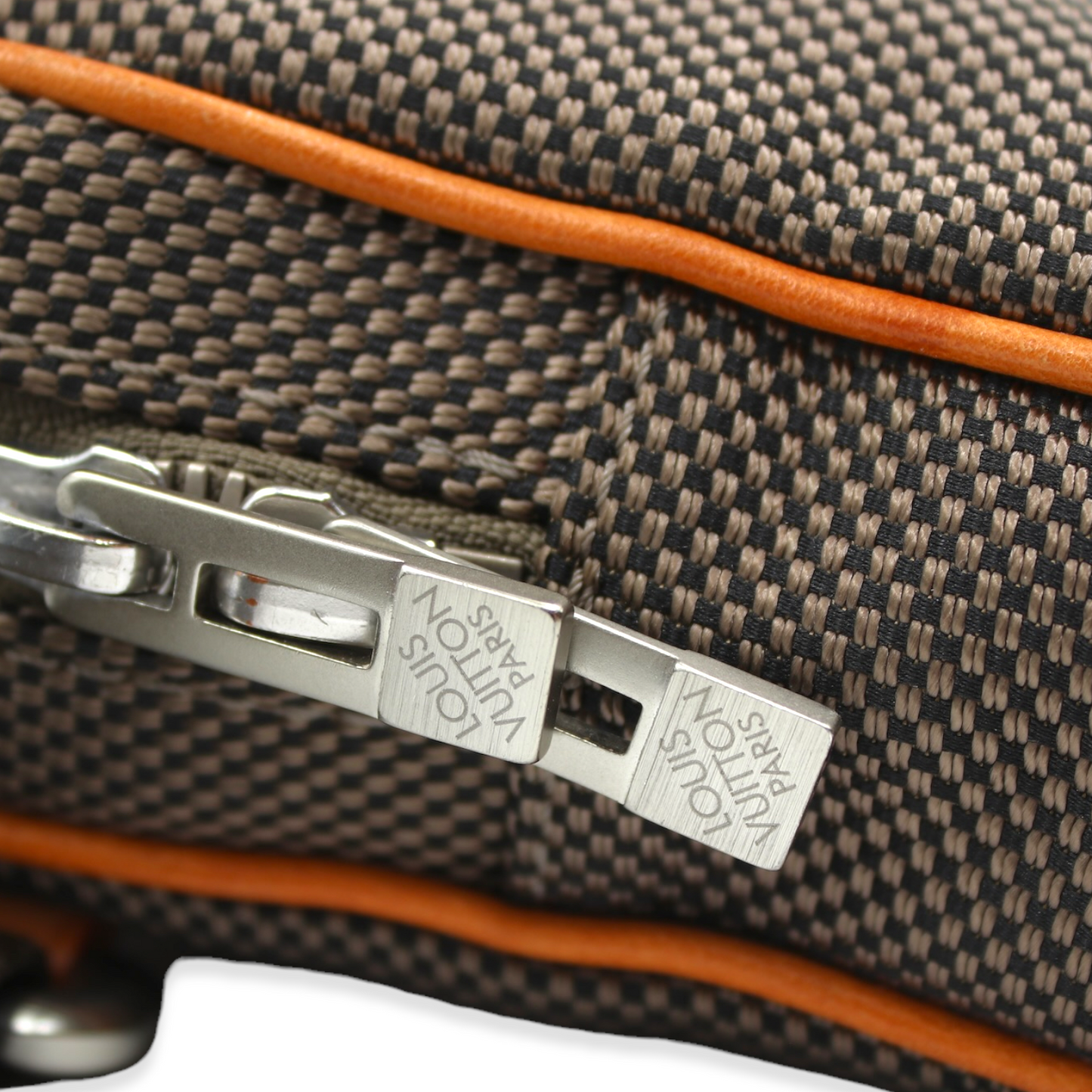 Louis Vuitton Acrobate Damier Géant