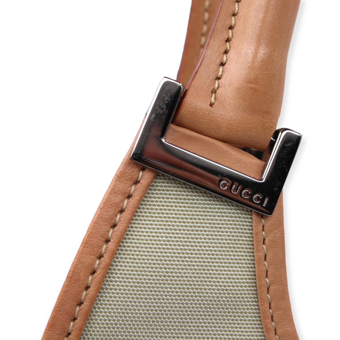 Gucci Bardot beige