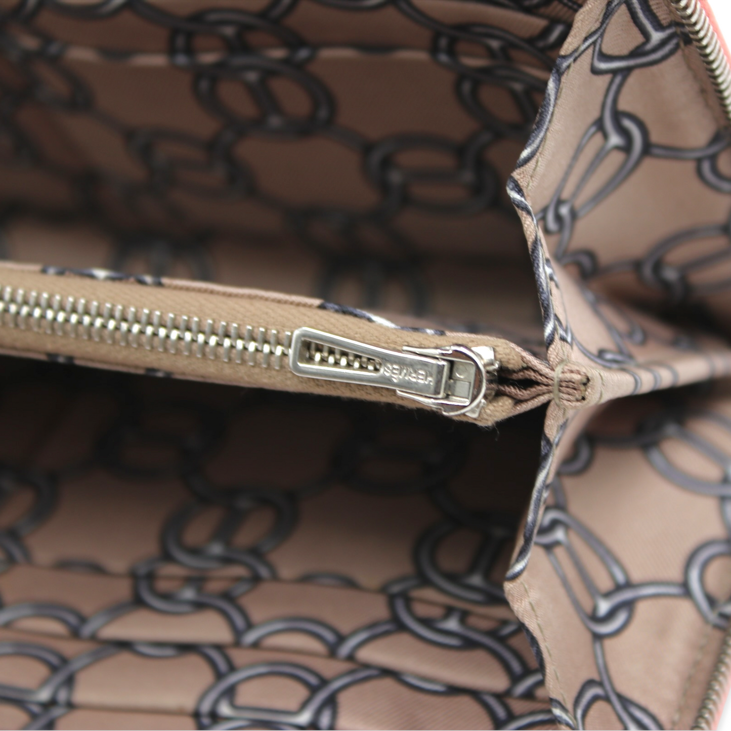 Hermès Silk'In Flamingo