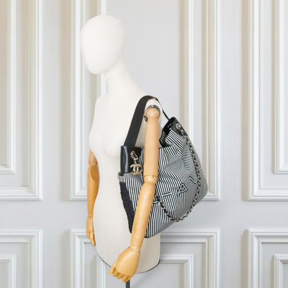 Chanel Two-way Tasche gestreift