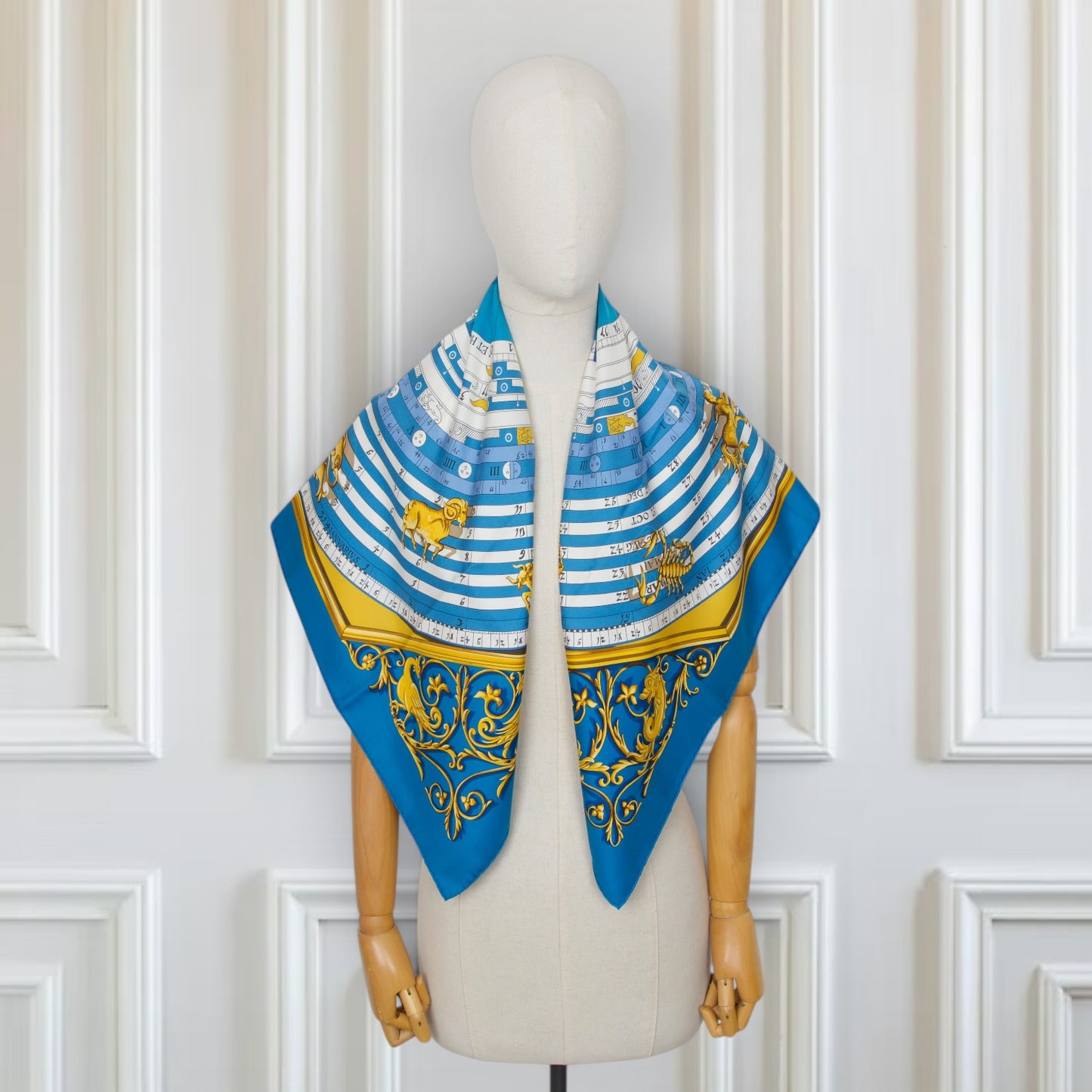 Hermès Carré "Dies et Hore" blau