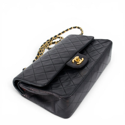 Chanel Timeless Medium schwarz GHW