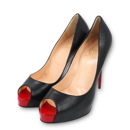 Christian Louboutin Very privé Peeptoes schwarz Gr. 38