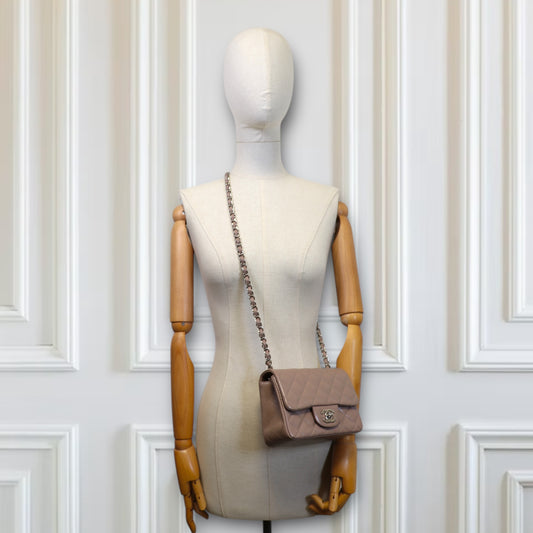Chanel Timeless mini square taupe