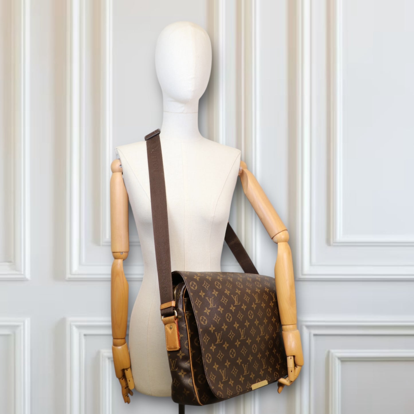 Louis Vuitton Valmy GM Monogram