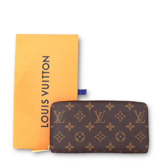 Louis Vuitton Zippy Monogram Fuchsia