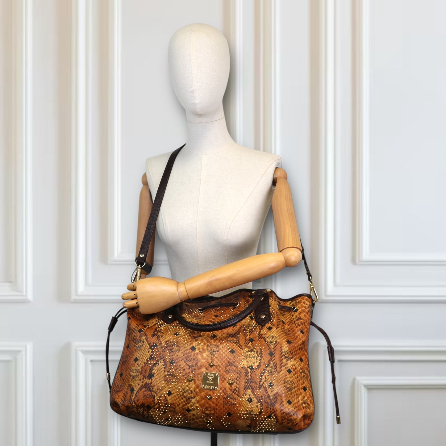 MCM Two-way Visetos braun mit Nieten