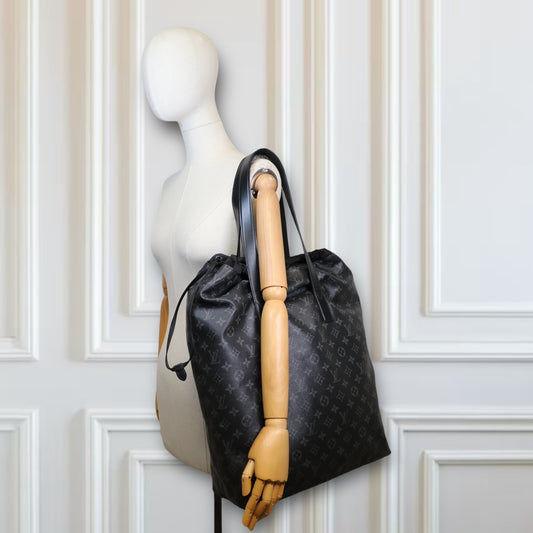 Louis Vuitton Cabas Light Monogram eclipse