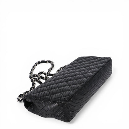 Chanel East West perforated schwarz