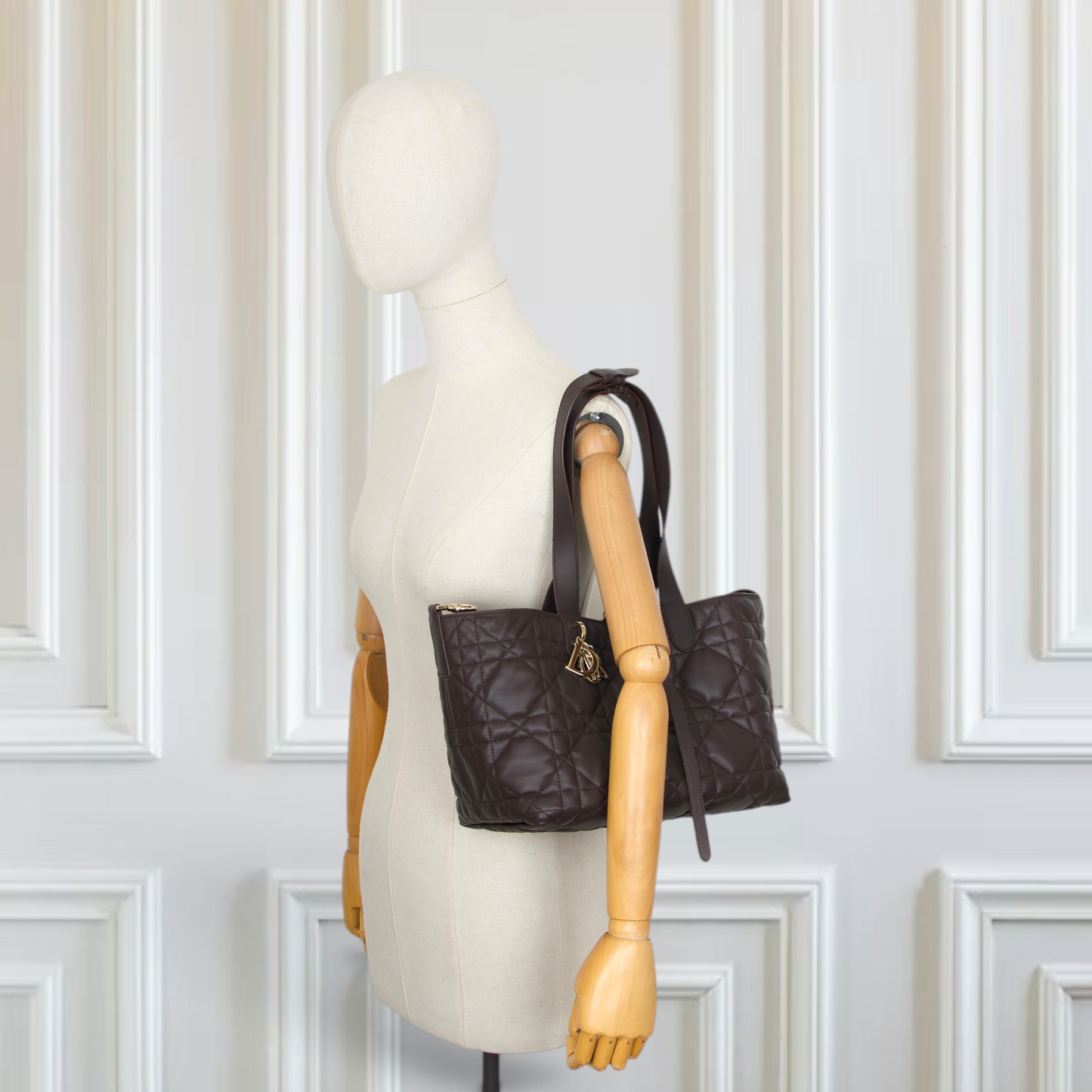 Dior Medium Toujours Chocolat