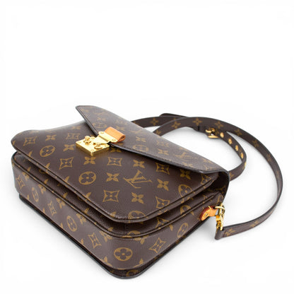 Louis Vuitton Pochette Métis Monogram