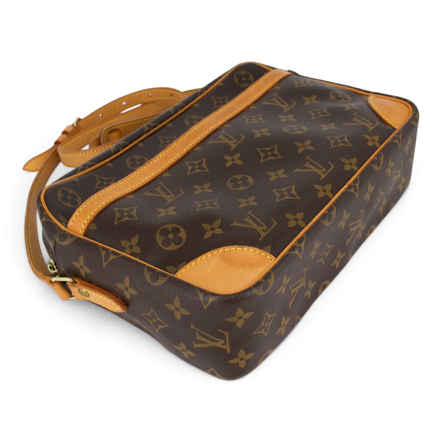 Louis Vuitton Trocadéro 30 Monogram