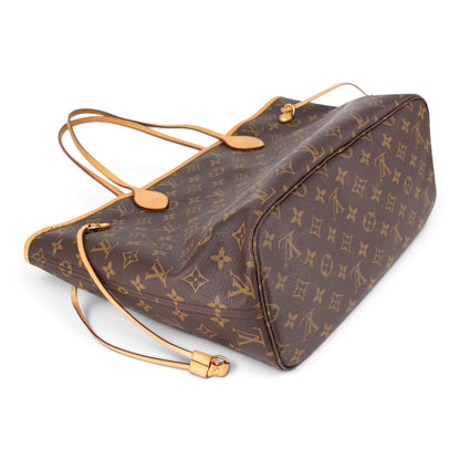 Louis Vuitton Neverfull MM + Pochette Monogram Cerise