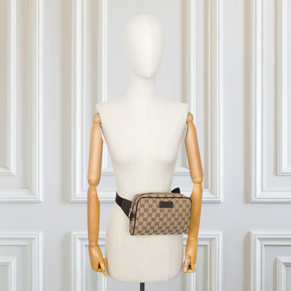 Gucci Gürteltasche GG