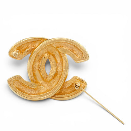 Chanel Brosche gold gesteppt
