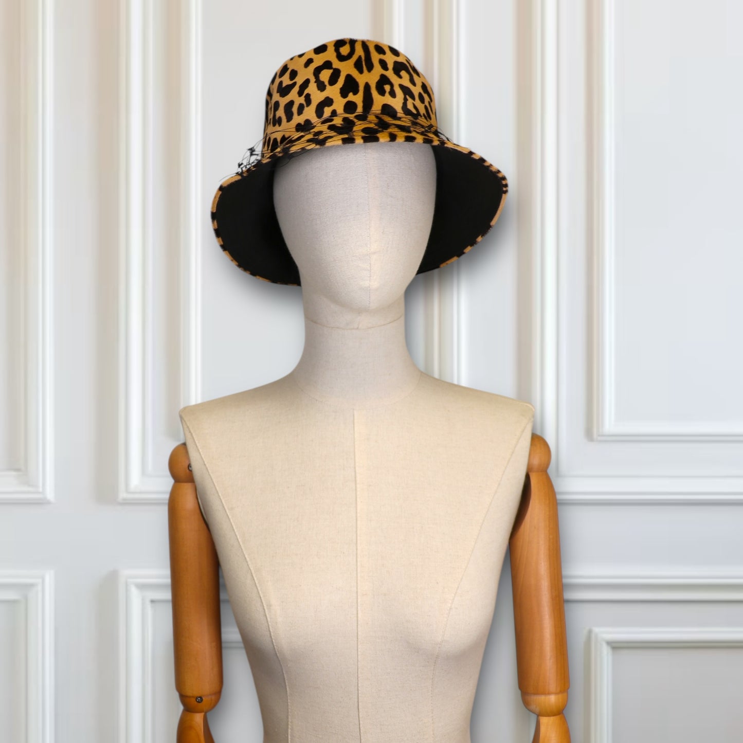 Dior Teddy-D Hut Leo Gr. 57