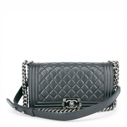 Chanel Boy Medium schwarz metallic