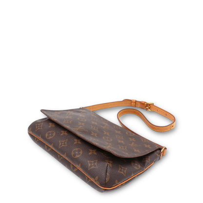 Louis Vuitton musette Tango monogram