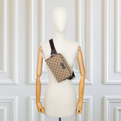 Gucci Gürteltasche GG