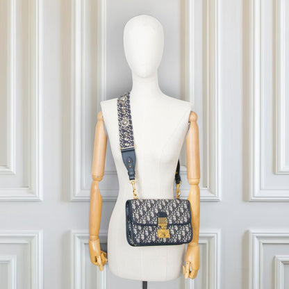 Dior Addict flap oblique blau