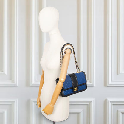 Chanel Tasche schwarz/blau