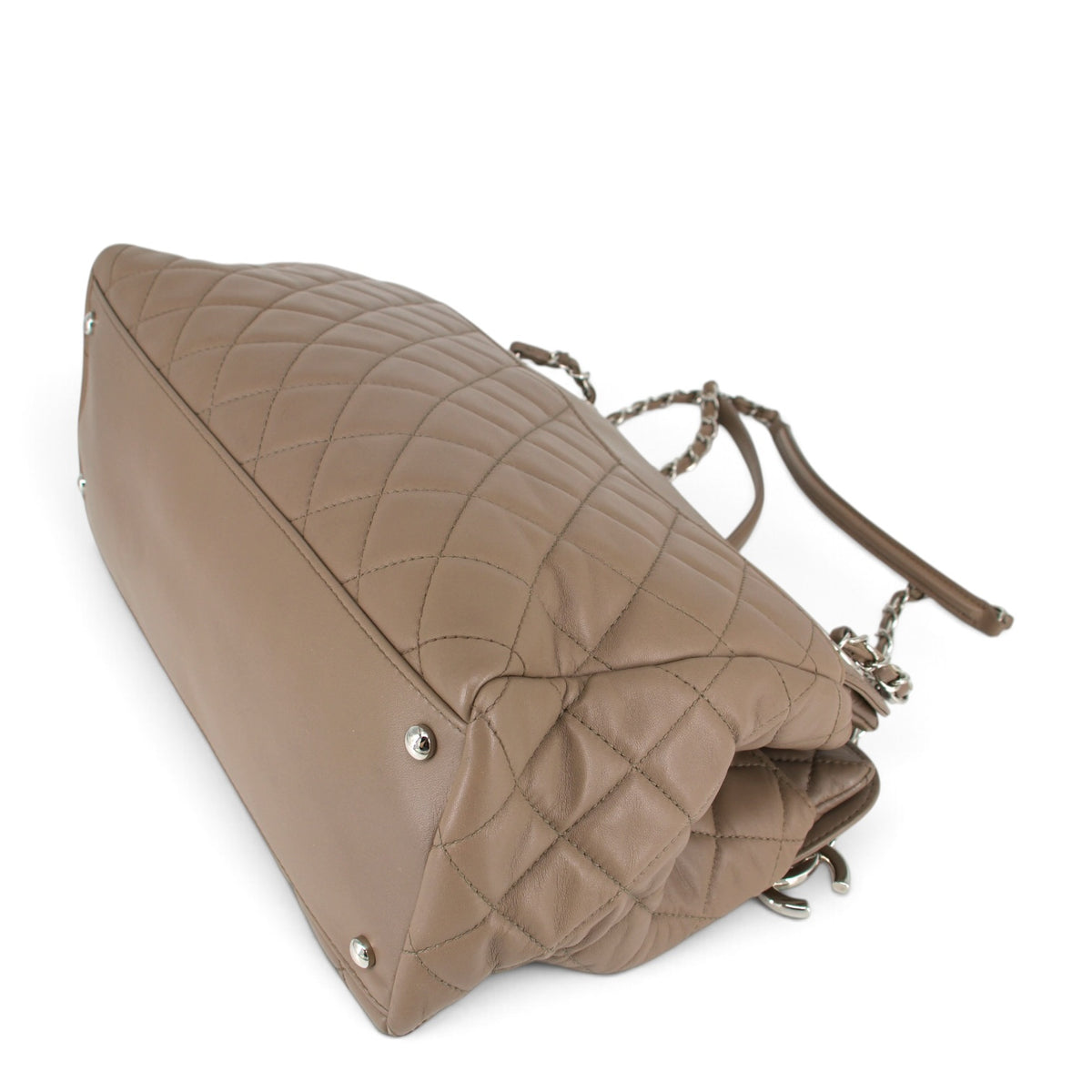 Chanel Shopper CC Matelassé taupe