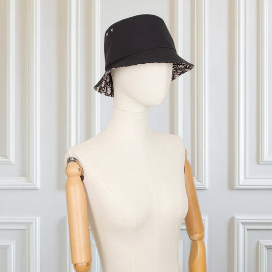 Dior wendbarer Teddy-D bucket hat Gr. 58