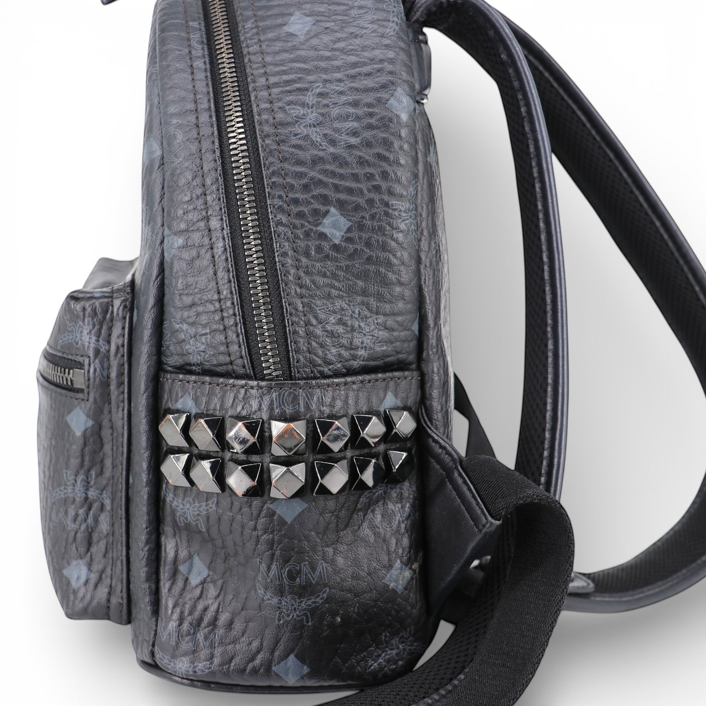 MCM Mini Stark Rucksack Visetos schwarz