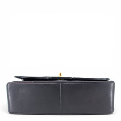 Chanel Diana flap bag schwarz GHW
