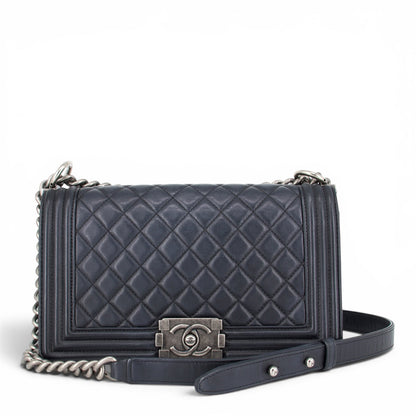Chanel Medium Boy schwarz RHW
