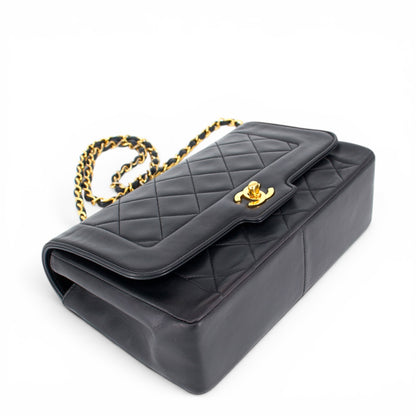 Chanel Diana flap bag schwarz GHW
