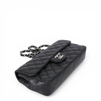 Chanel East West perforated schwarz