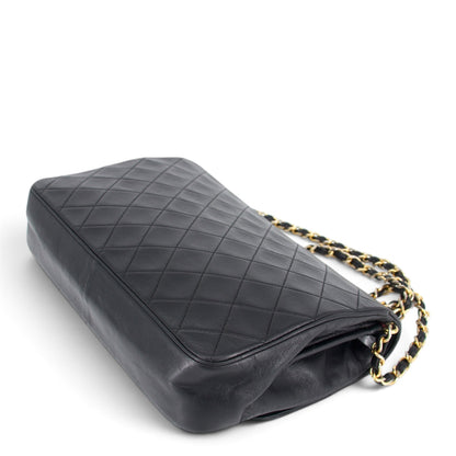 Chanel Matelassé Lammleder schwarz
