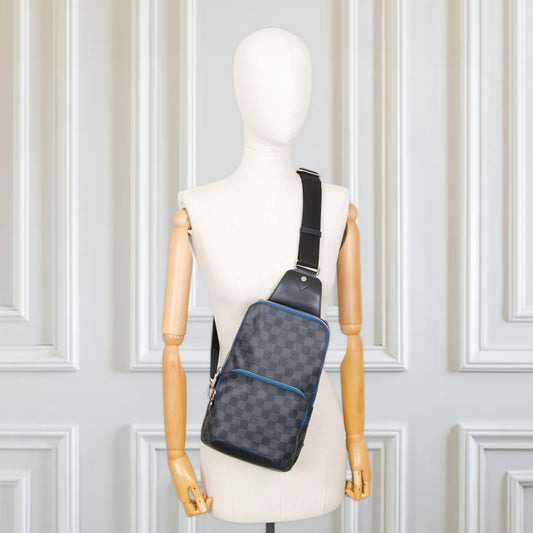 Louis Vuitton Avenue Sling Damier graphite blau