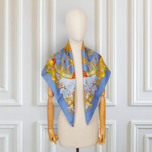 Hermès Carré "Lunapark" blau