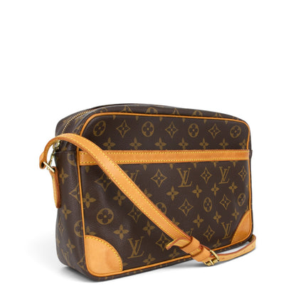 Louis Vuitton Trocadéro 30 Monogram