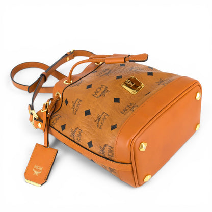 MCM Heritage Beuteltasche Visetos cognac