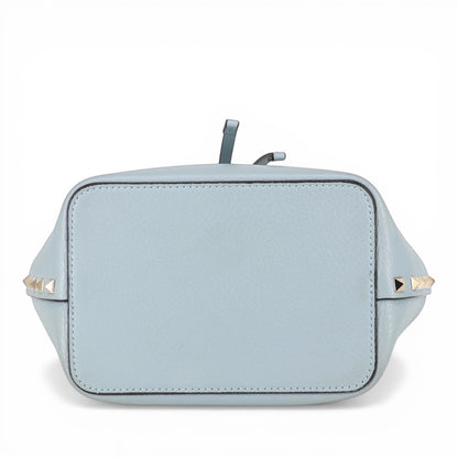 Valentino Rockstud Beuteltasche hellblau