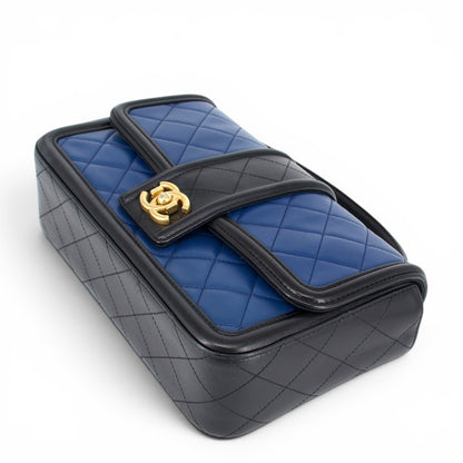 Chanel Tasche schwarz/blau